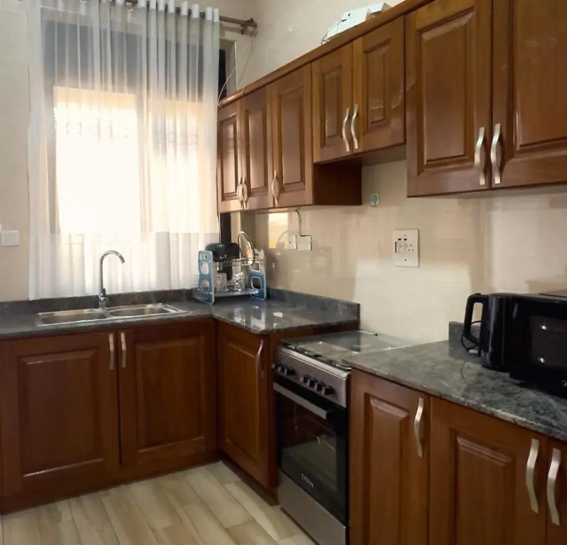 Apartament 2Br Huge Space,Lake Views And Skyline Kampala